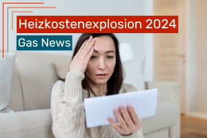 Eine Frau schaut schockiert auf ihre hohe Gas Nebenkostenabrechnung